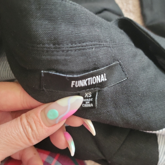 Funktional | Sweep Back Blazer - Size XS - Picture 8 of 9